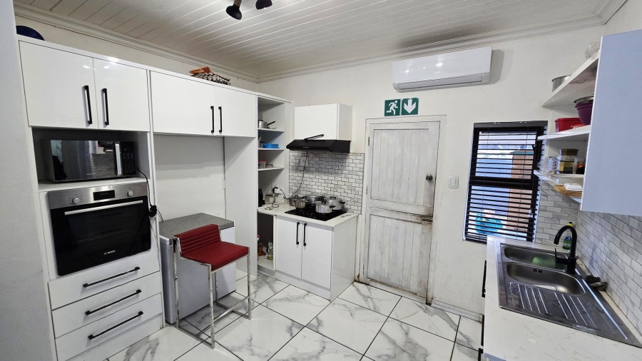 5 Bedroom Property for Sale in Westdene Free State